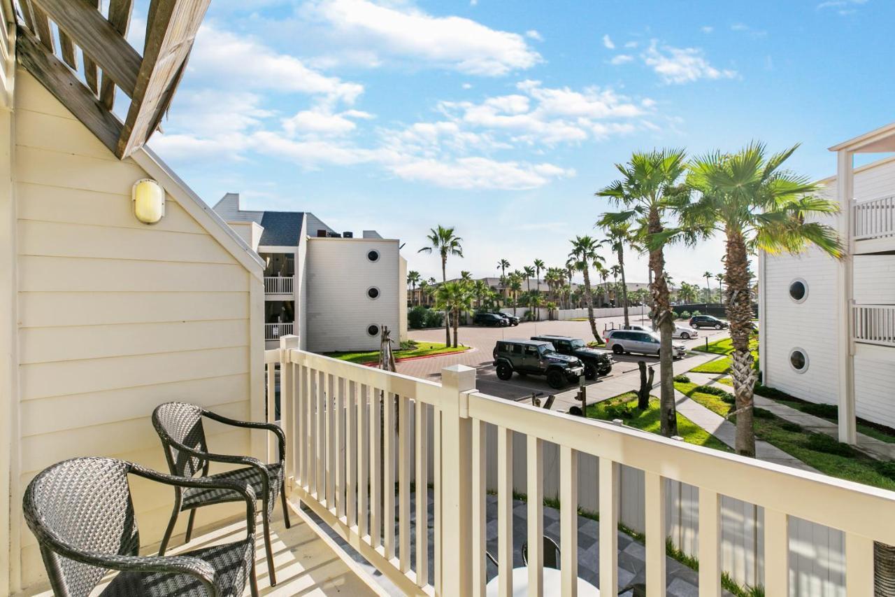 Upscale Modern Villa Private W Terrace In Bahia Mar Beachfront Resort, Heated Pool! 사우스 파드레 아일랜드 외부 사진