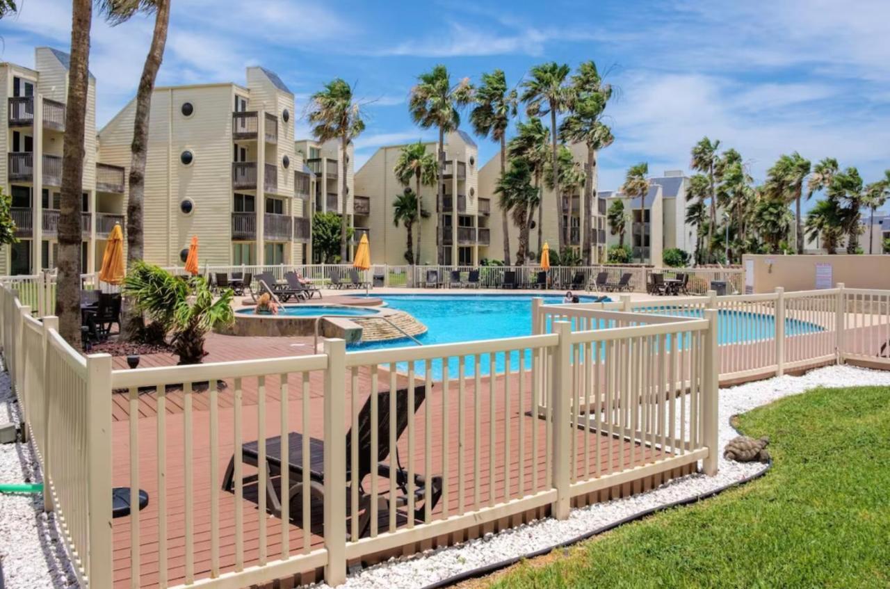 Upscale Modern Villa Private W Terrace In Bahia Mar Beachfront Resort, Heated Pool! 사우스 파드레 아일랜드 외부 사진